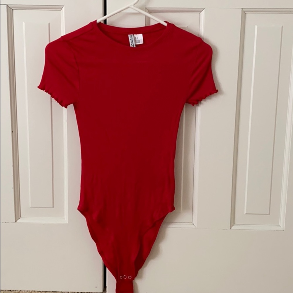 Red short sleeve body suit